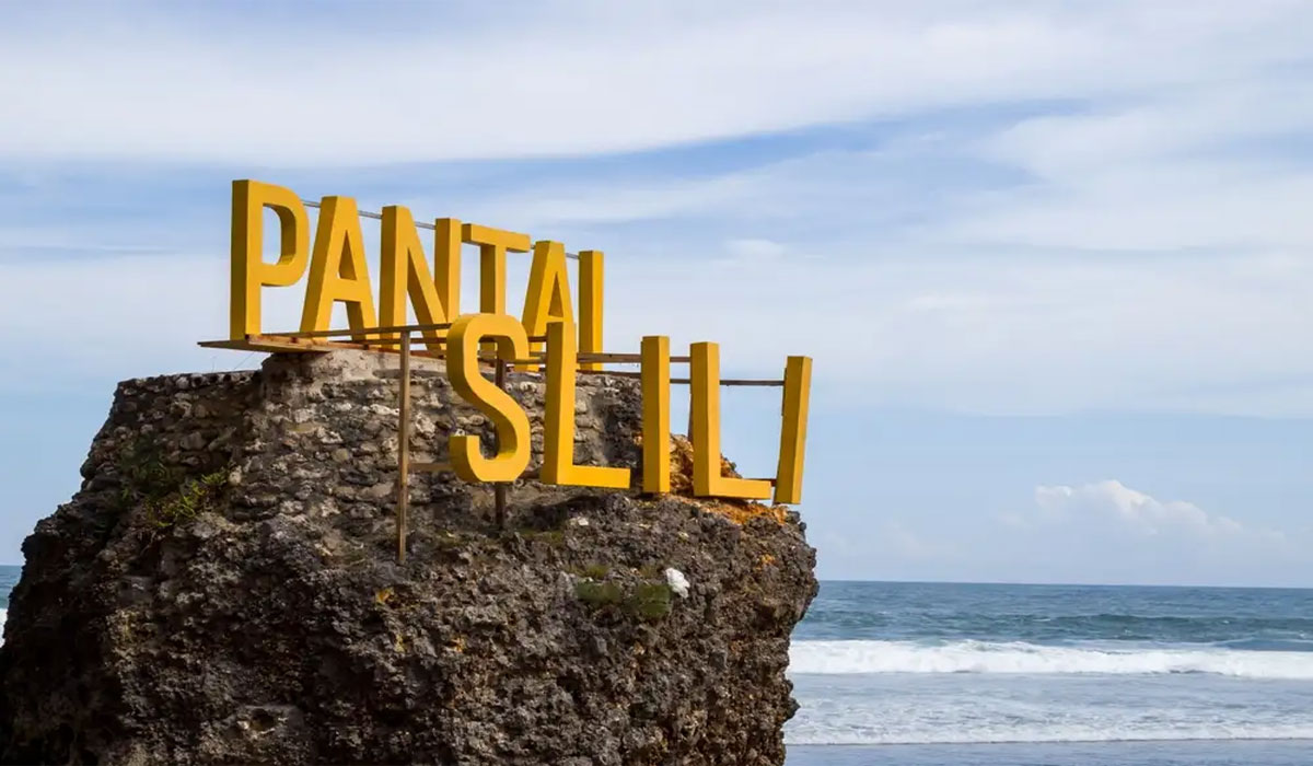 Rahasia Tersembunyi! Pantai Slili Jadi Destinasi Favorit Baru Pecinta Wisata Alam